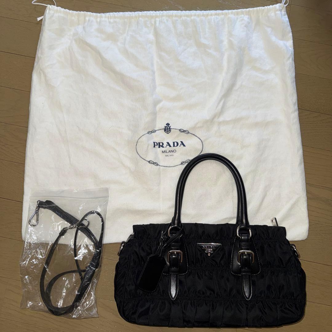 PRADA 2WAYナイロンバッグ 黒 ギャザー