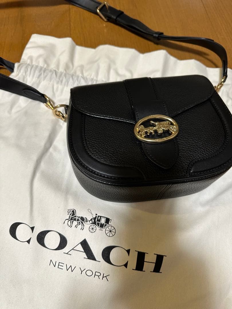 COACH ブラック ショルダーバッグ
