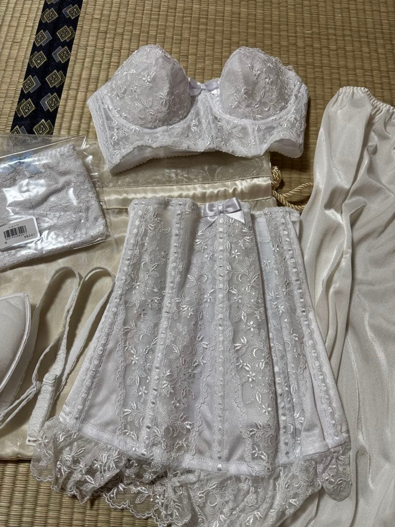 [超美品] セモアブライダルインナー　セット