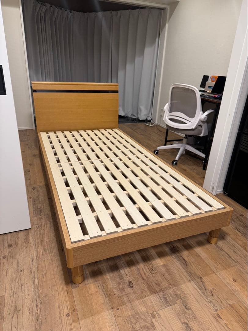 NITORI カレカ-S ベッドフレーム（シングル／セミダブル共通）