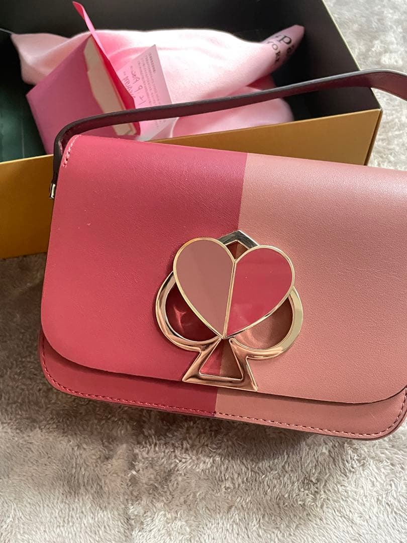 極美品 フルセット付き ケイトスペード ショルダーバッグ ニコラ ツイストロック