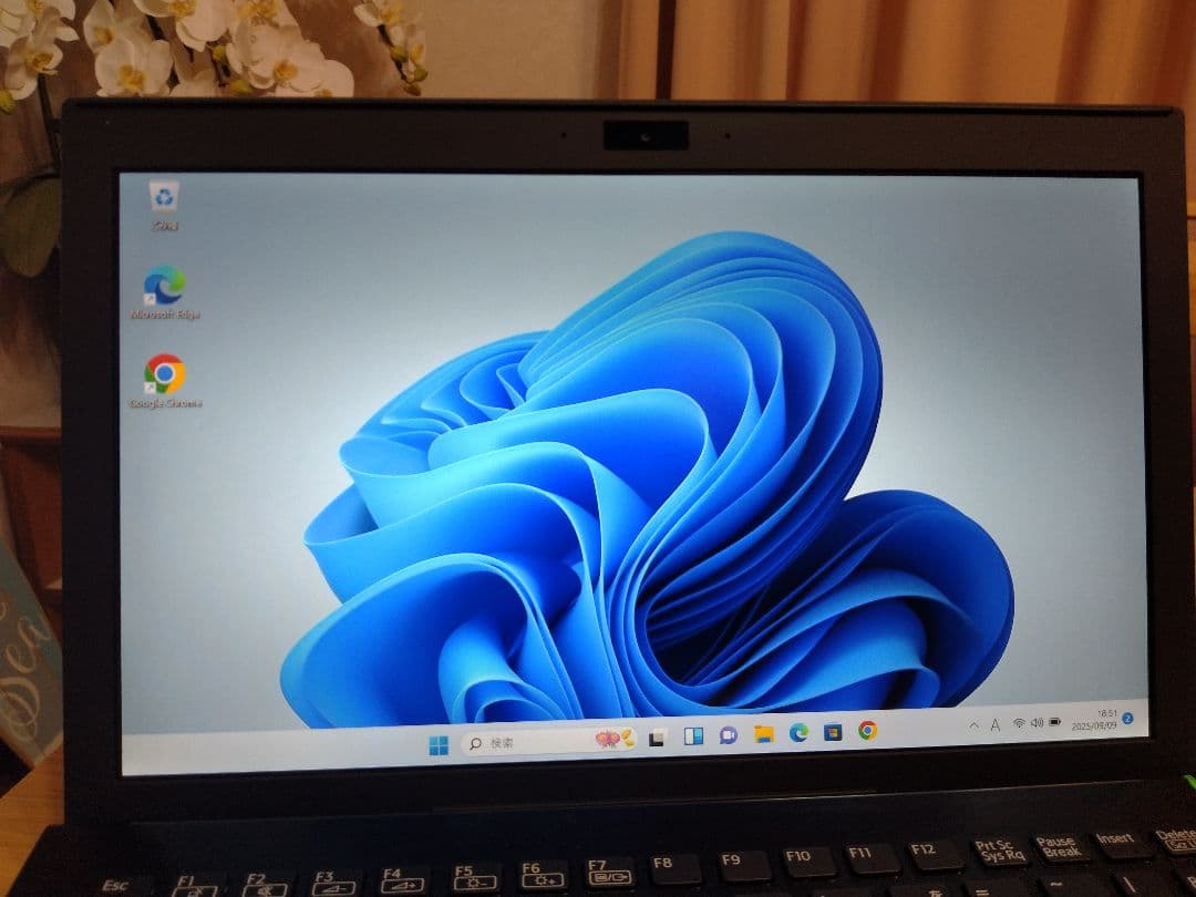 軽量薄型☆VAIO VJPF11C11N i3 7100U 4GB SSD128