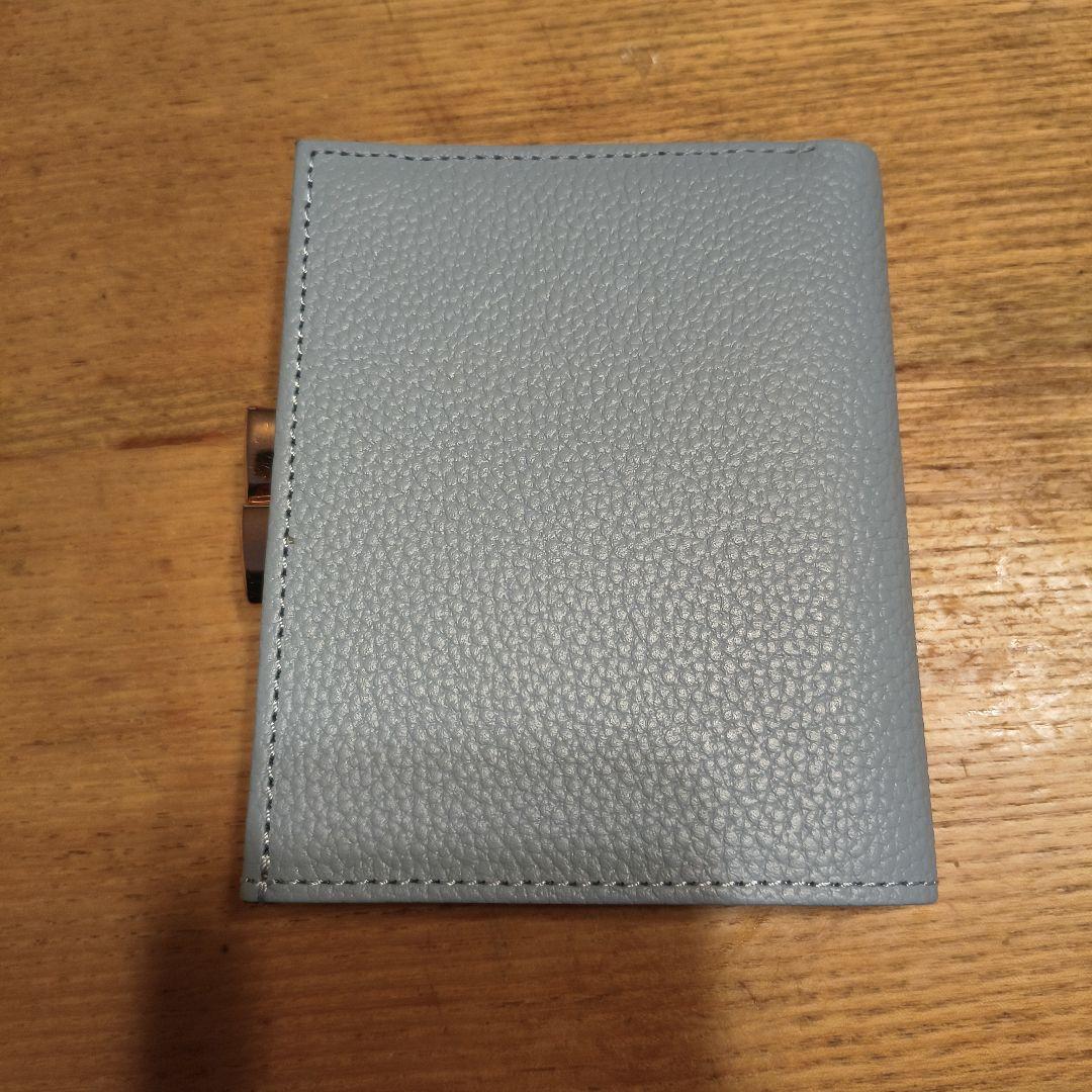 皇居財布　青　 ライトブルー 二つ折り財布 レザー