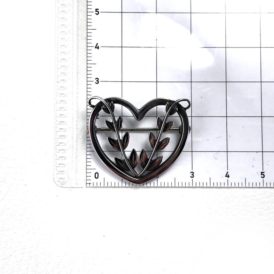 【美品・箱付き】ジョージジェンセン／ハート・植物 ブローチ SV925／242B