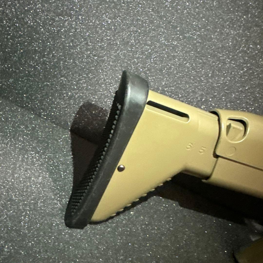 東京マルイ SCAR-L次世代電動ガン タンカラー スコープ付き