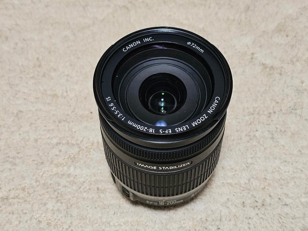 【中古品】EOS80D本体、EF-S18-200mm セット CANON