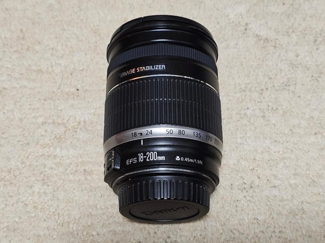 【中古品】EOS80D本体、EF-S18-200mm セット CANON