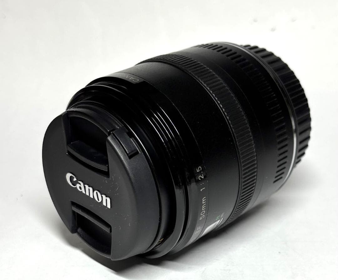 Canon EF50mm f/2.5 コンパクトマクロ標準固定レンズ #4188