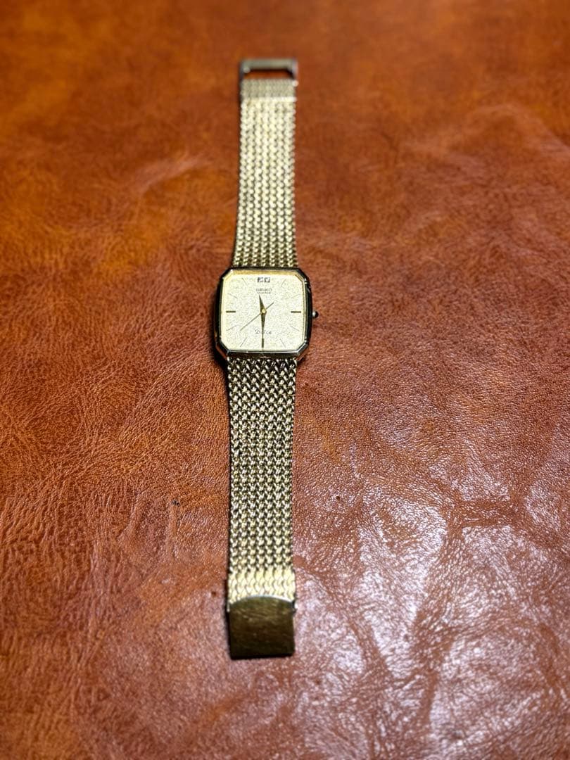 A42 希少 稼動品 SEIKO DOLCE 2pダイヤ　80年代ヴィンテージ