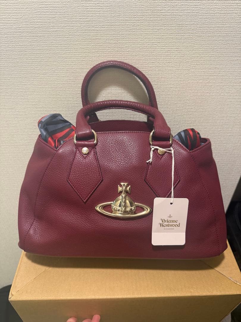 ヴィヴィアンウエストウッドハンドバッグ(日曜日までの期間限定セールです)