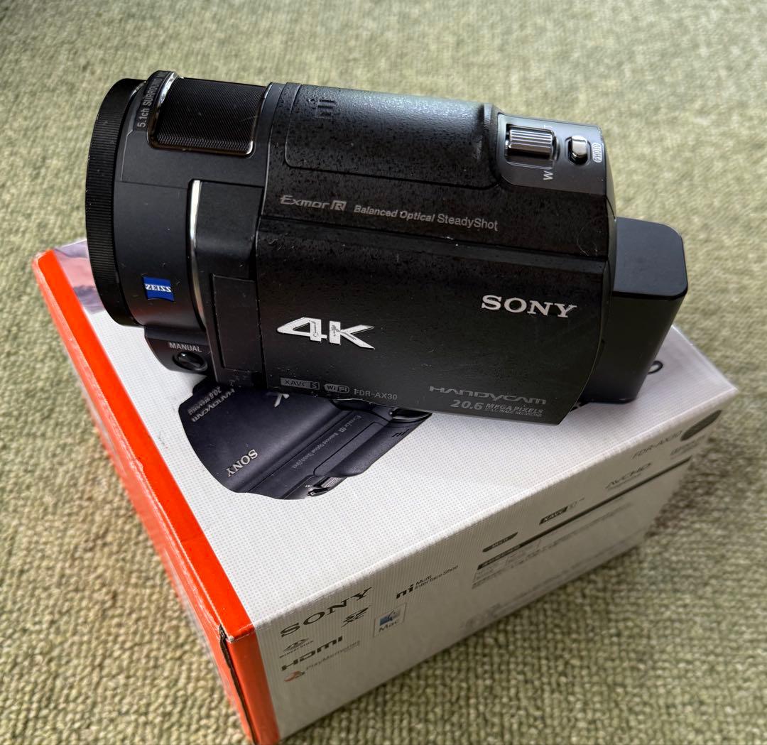 SONY FDR-AX30 4Kビデオカメラ本体及びオプション(値引済)
