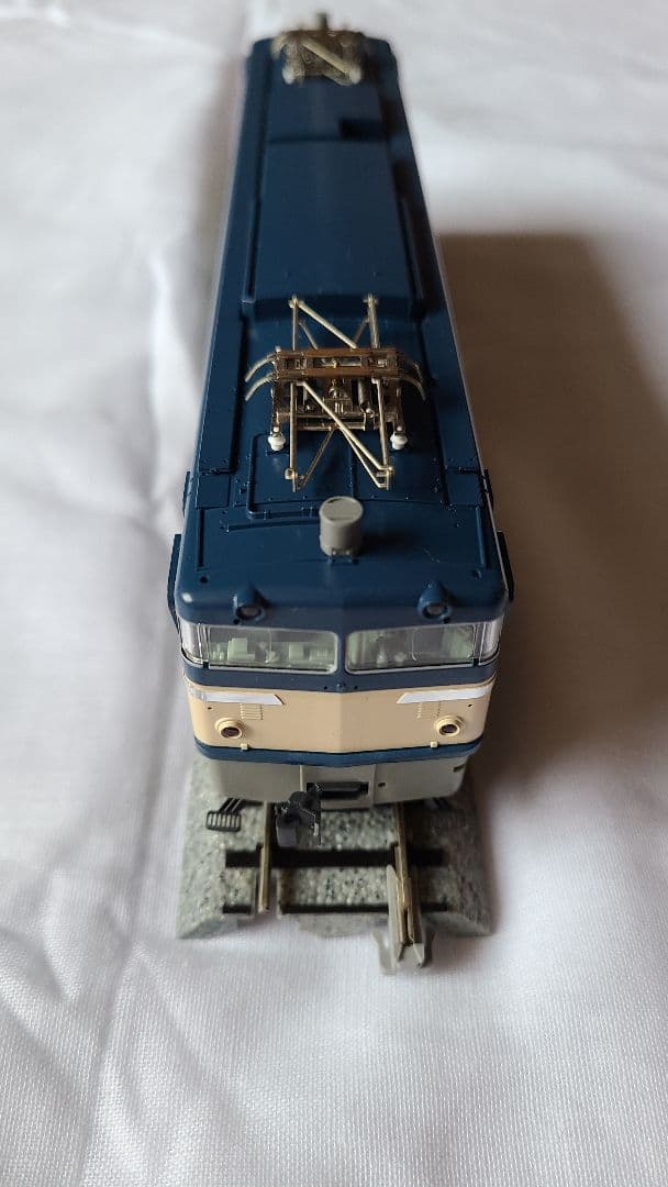 KATO 1-304 EF65 0番台 (一般色)