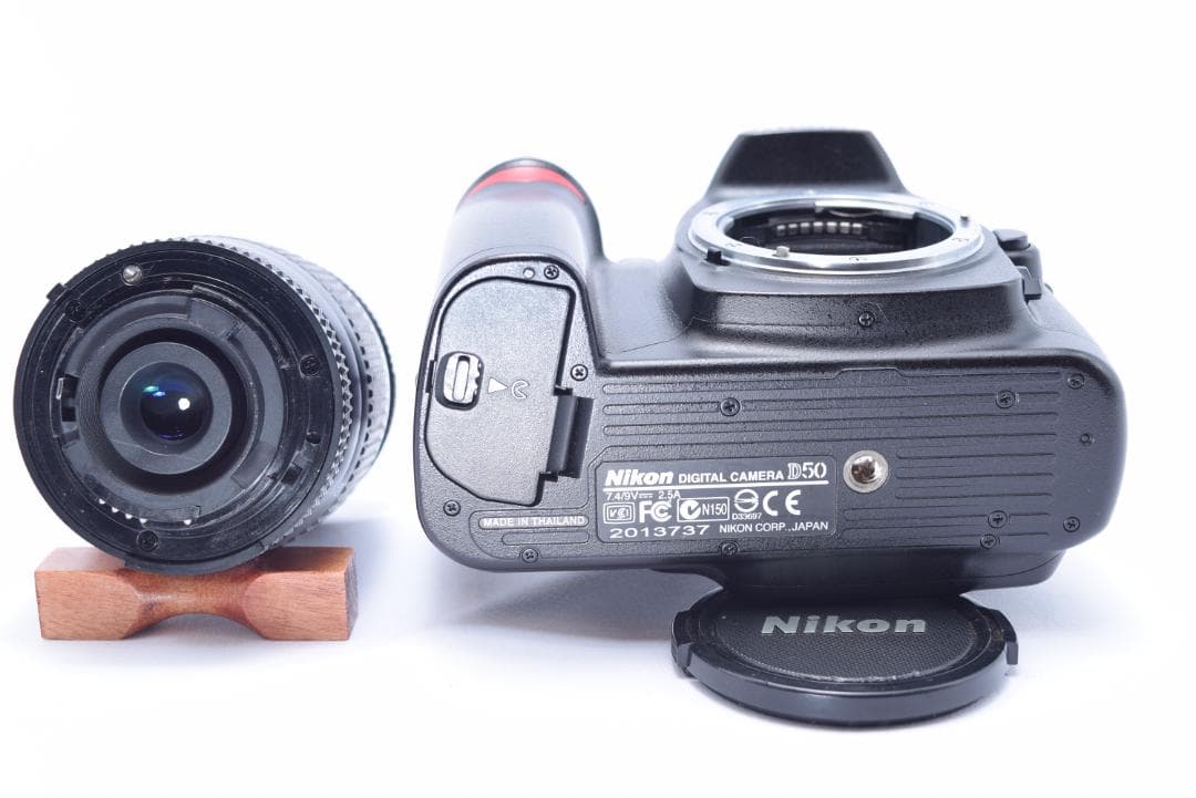 Nikon D50 デジタル一眼レフカメラ 28-80mmレンズ　おまけ付き