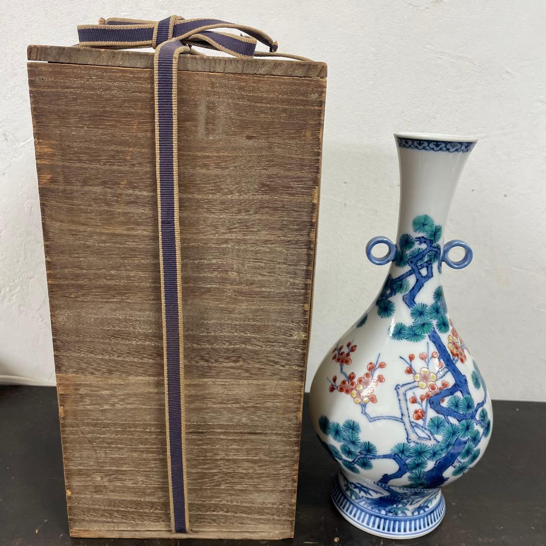今泉今右衛門　今右衛門　錦　松竹梅絵　花瓶　共箱　環付