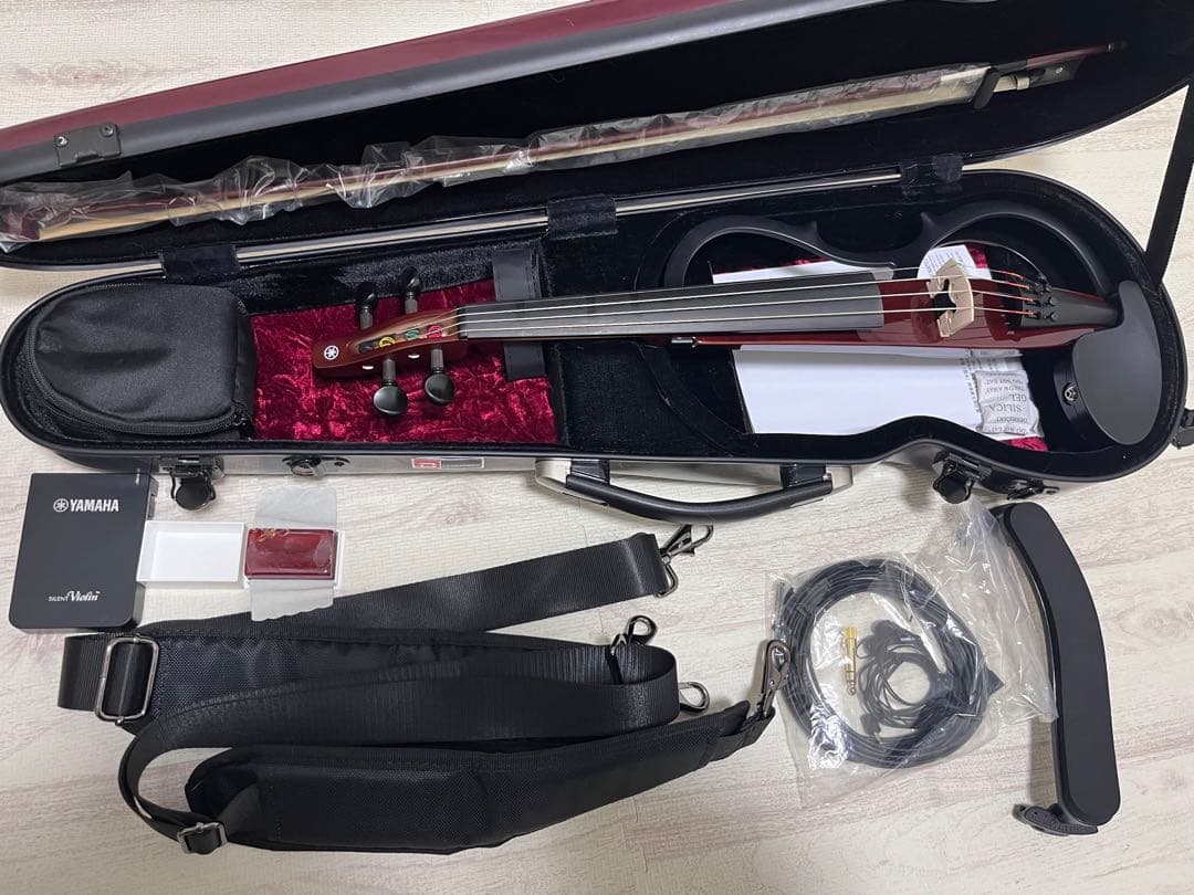 【美品】　YAMAHA YSV-104 サイレントバイオリン