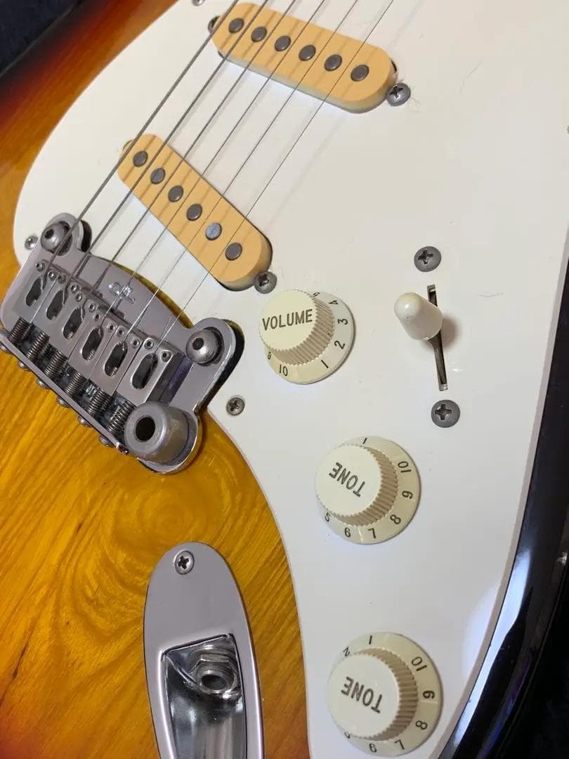 希少G&L USA ジョージ・フラートンシグネチャー レガシーストラトフェンダー