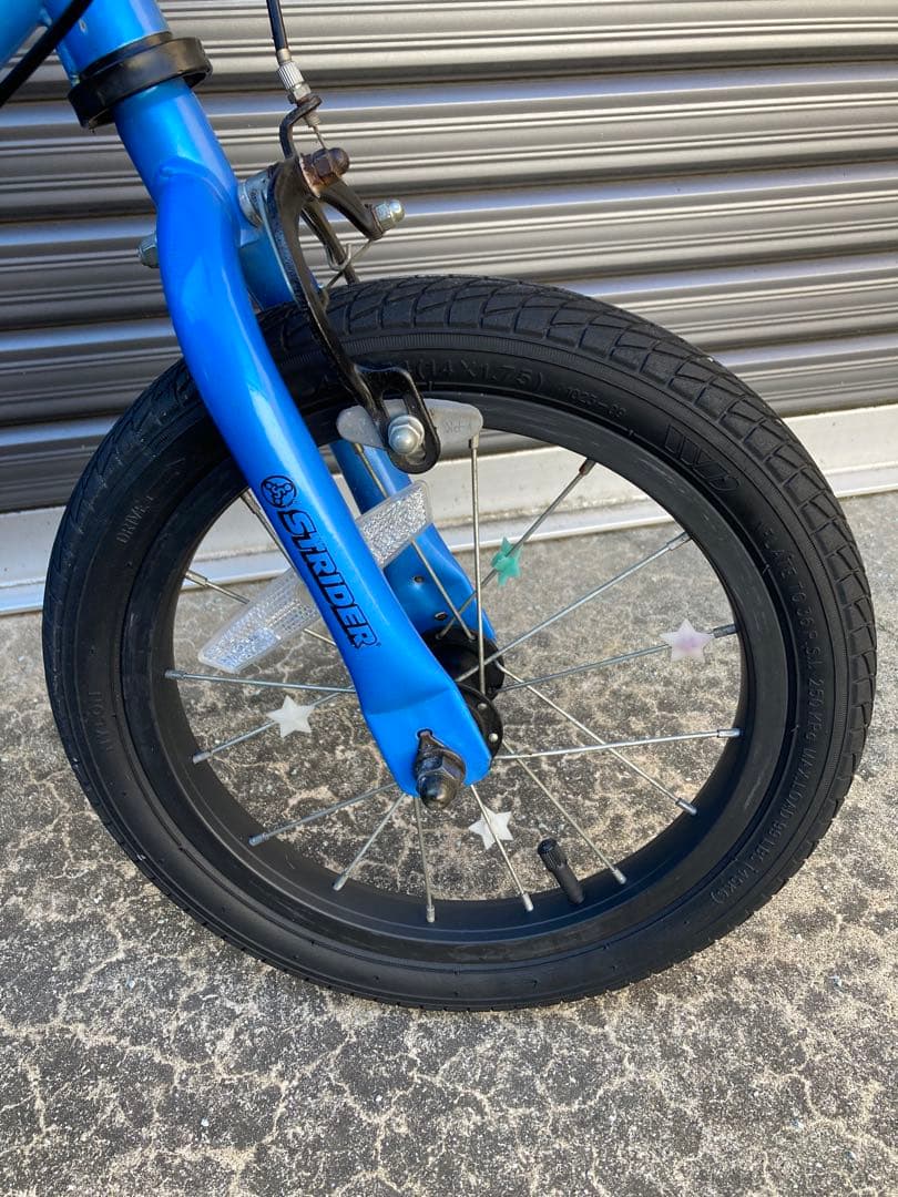 送料込み　STRIDER 14インチ キッズバイク 青　ストライダー14X 水色