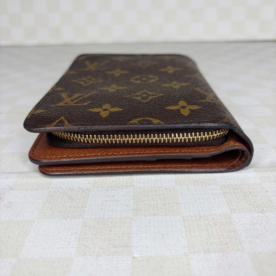極上美品　LOUIS VUITTON ルイヴィトン　財布　二つ折り　M06