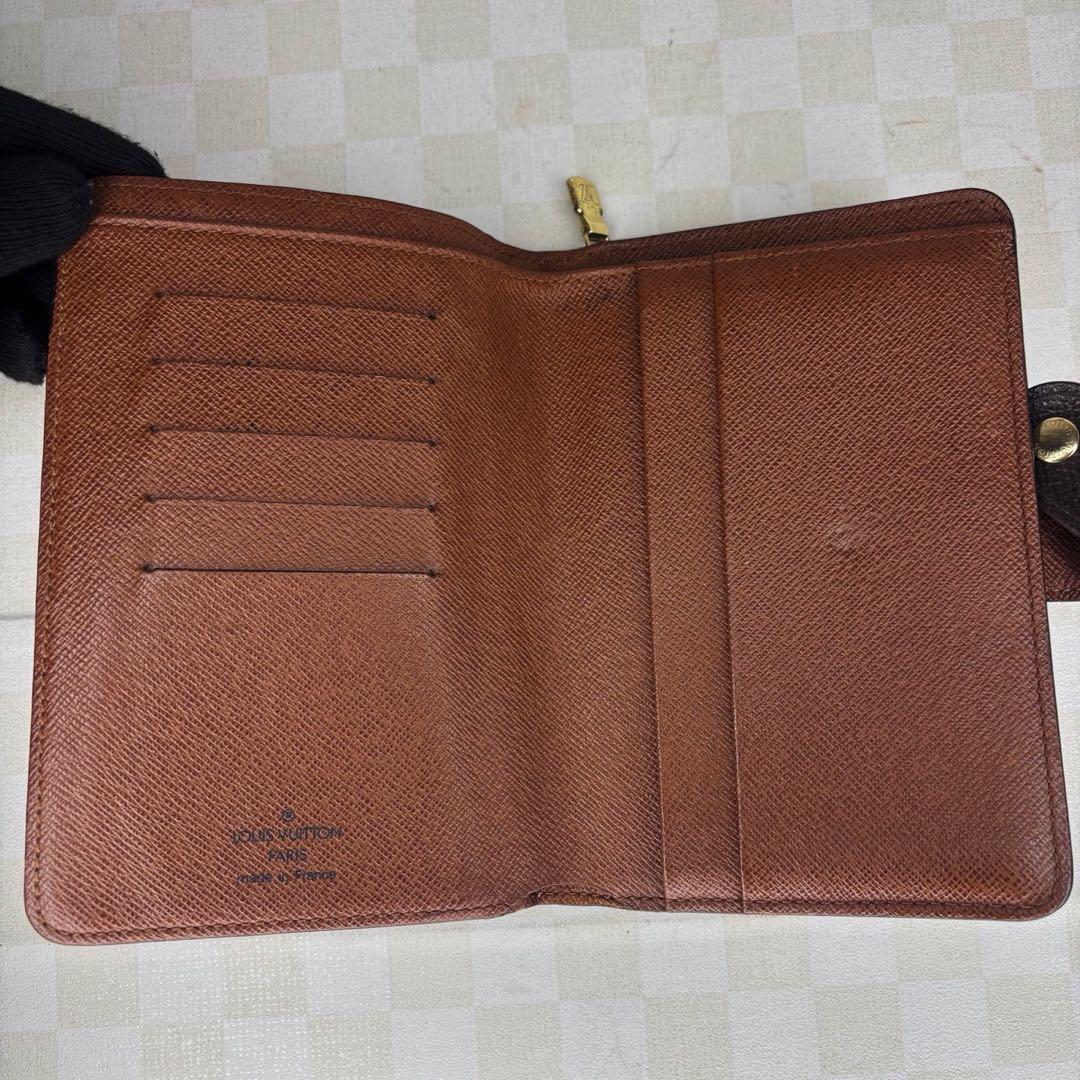 極上美品　LOUIS VUITTON ルイヴィトン　財布　二つ折り　M06