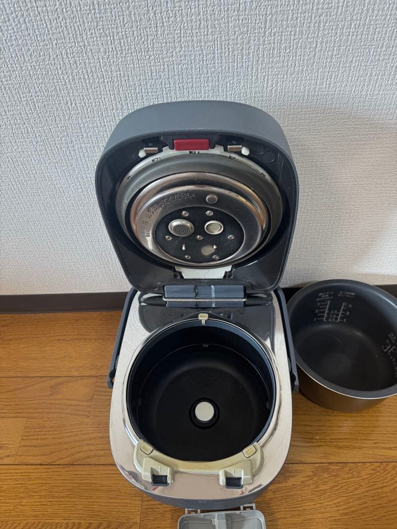 Panasonic 炊飯器 SR-MPB100 5.5合おどり炊き　2020年製