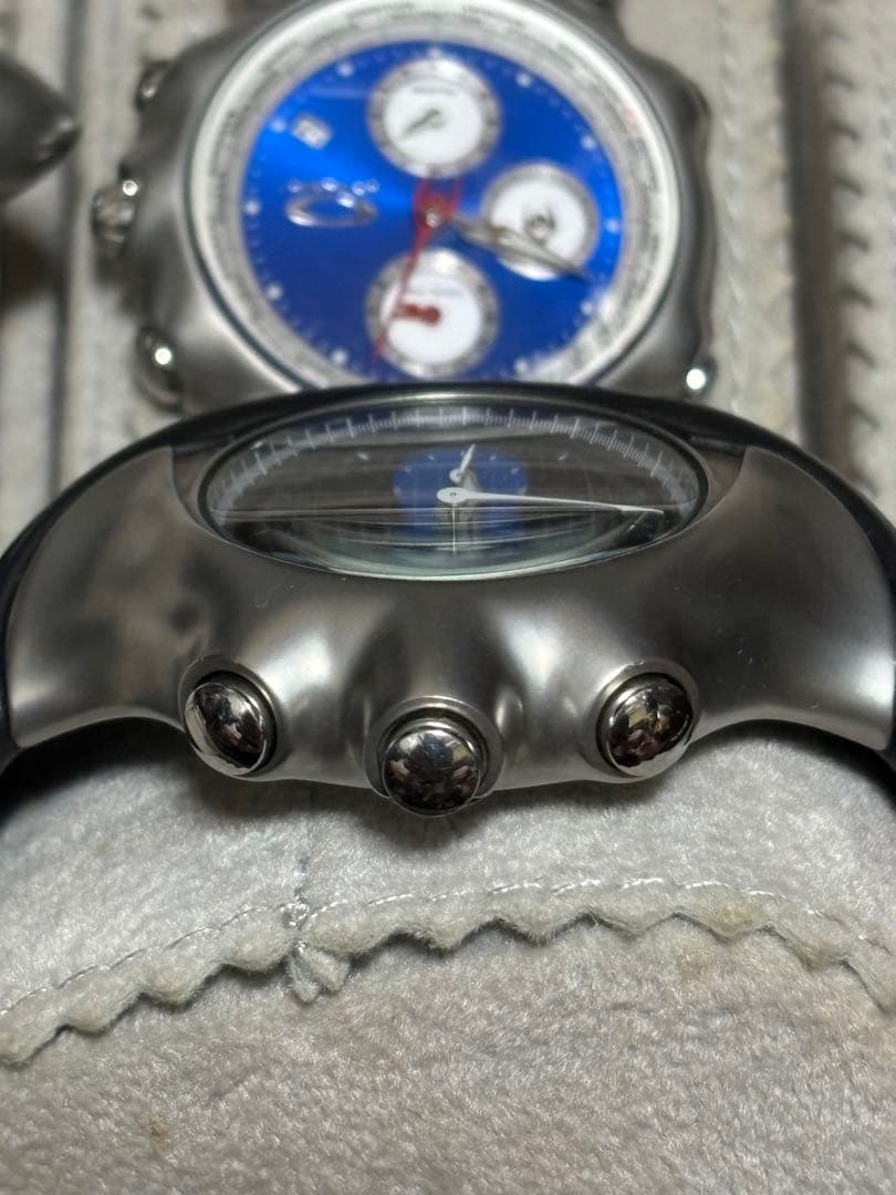 Oakley クロノグラフ 時計 黒/青