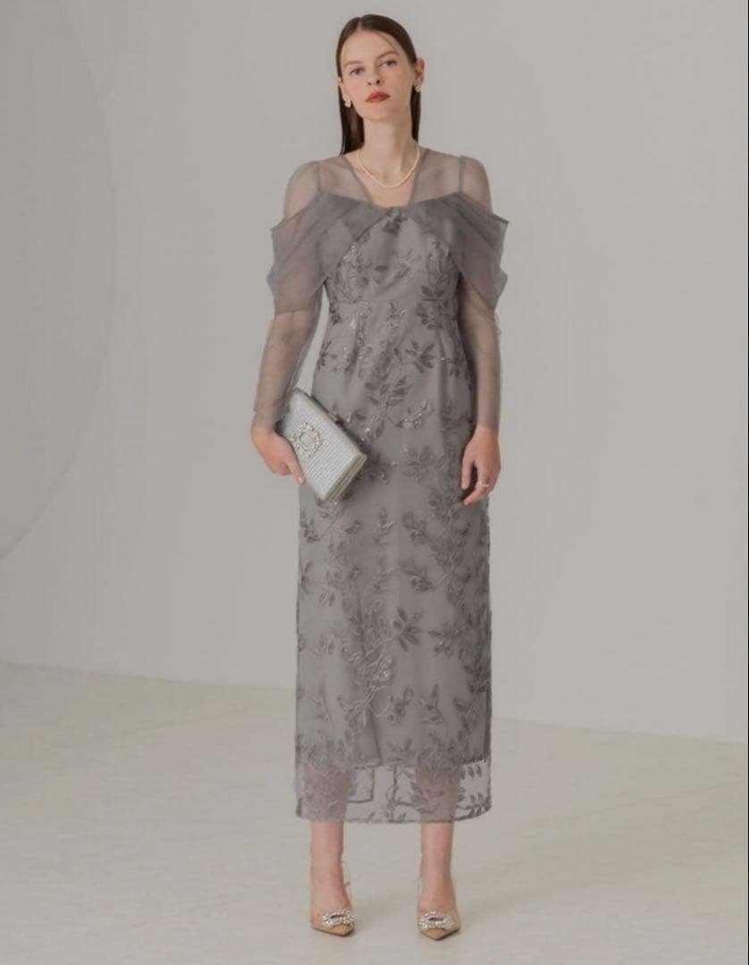 チュールロングスリーブリーフIラインワンピースドレス結婚式パーティー成人式二次会