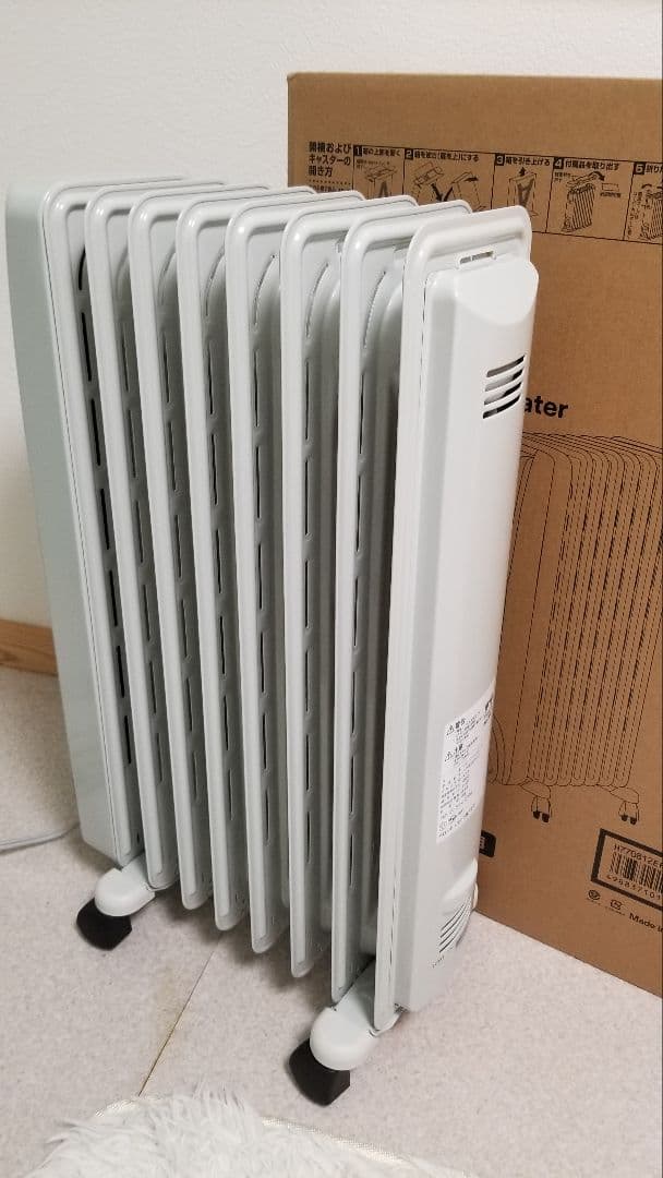 ☆美品☆ デロンギ オイルヒーター H770812EFSN-GY 取説あり