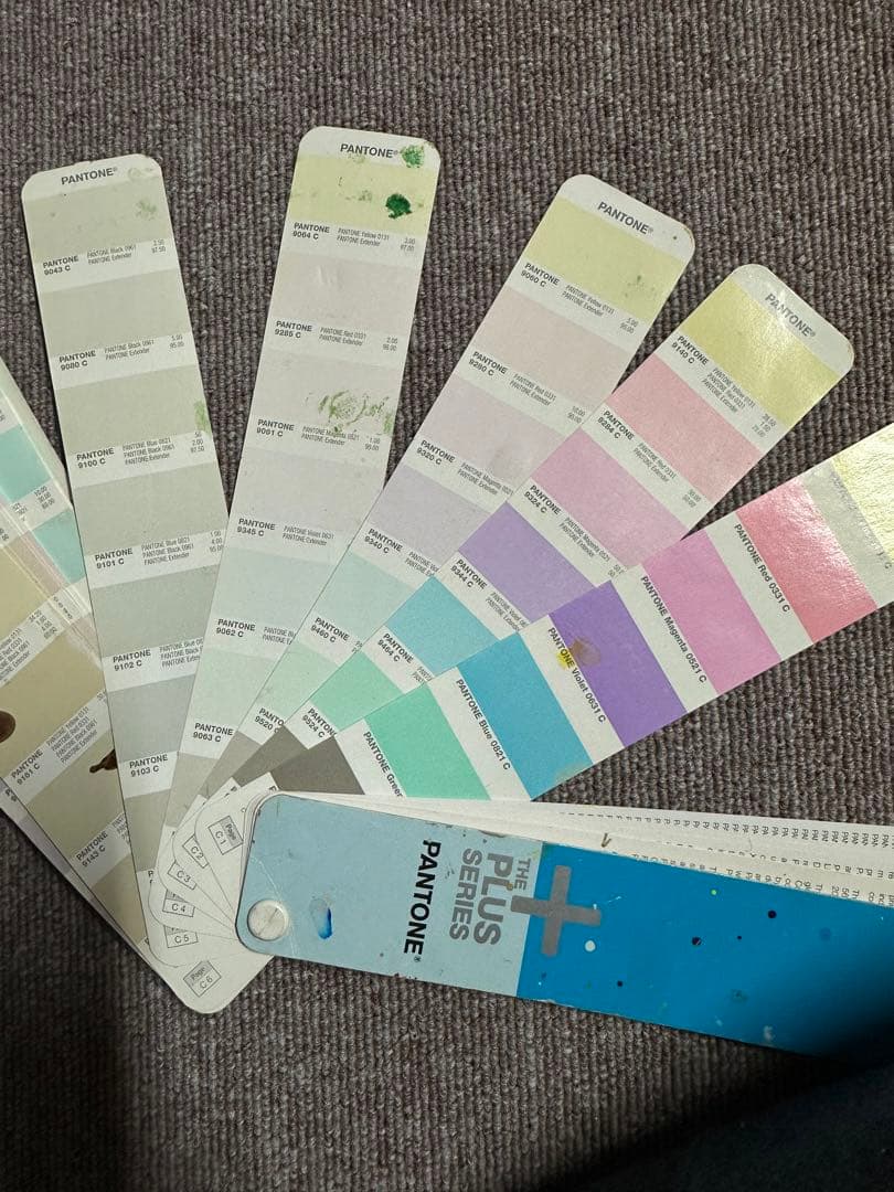 PANTONE色見本PASTELS&NEONS Coated&Uncoated