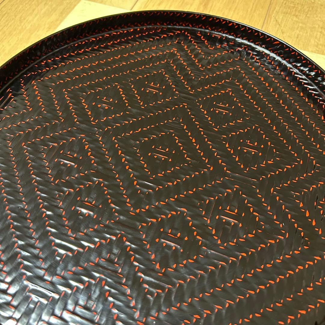 井上らんたい漆器☆お盆　丸盆　トレイ　艶あり　黒　真竹　福岡　久留米