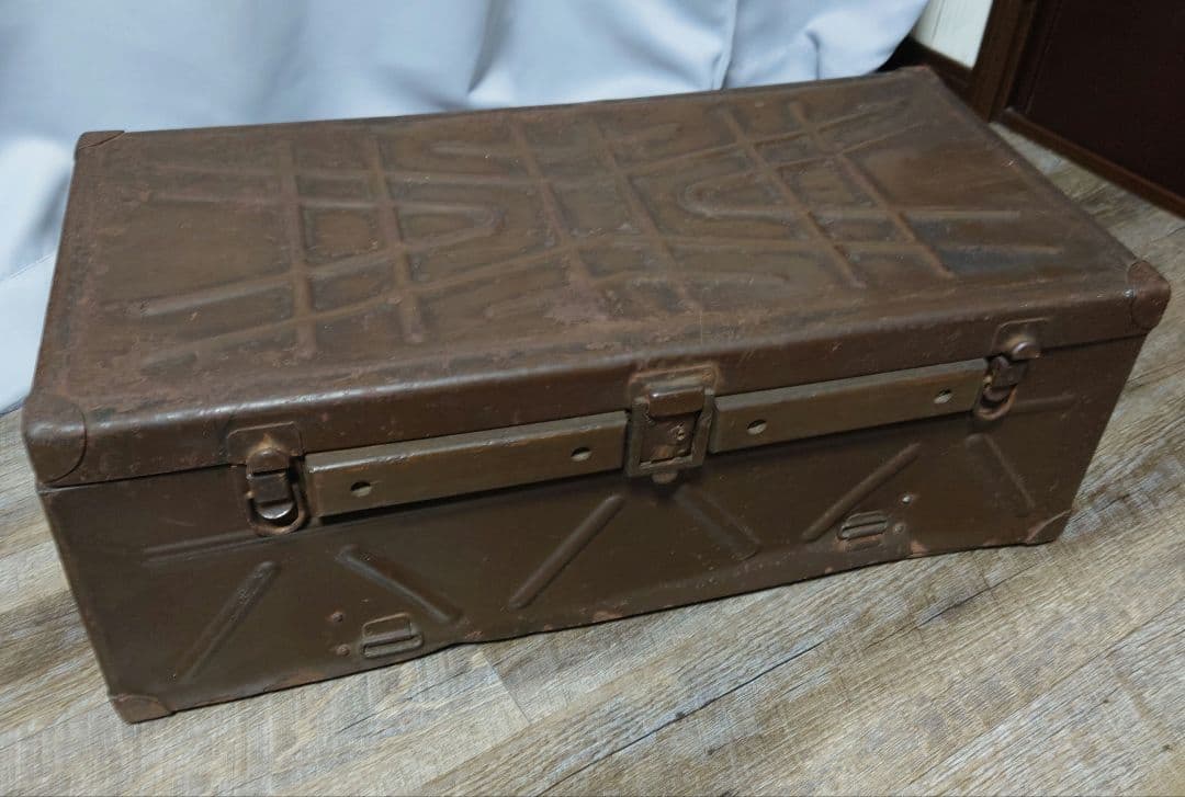旧日本軍 将校用トランク 金属製 当時物
