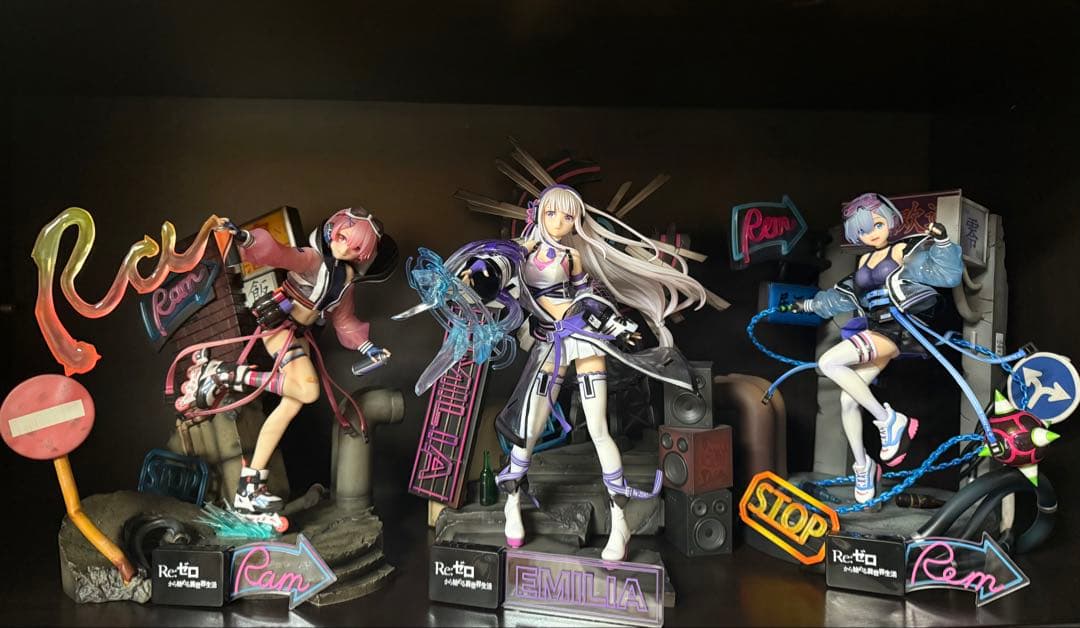 リゼロ　エミリア、ラム、レム　-Neon City Ver.-フィギュア