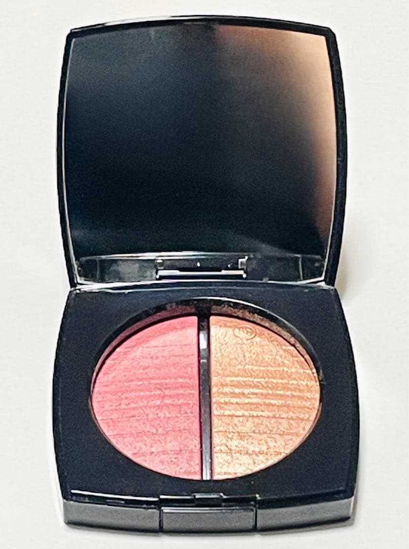 CHANELヘルシーゴールデングロウパウダー エクラ ドゥ ソワール