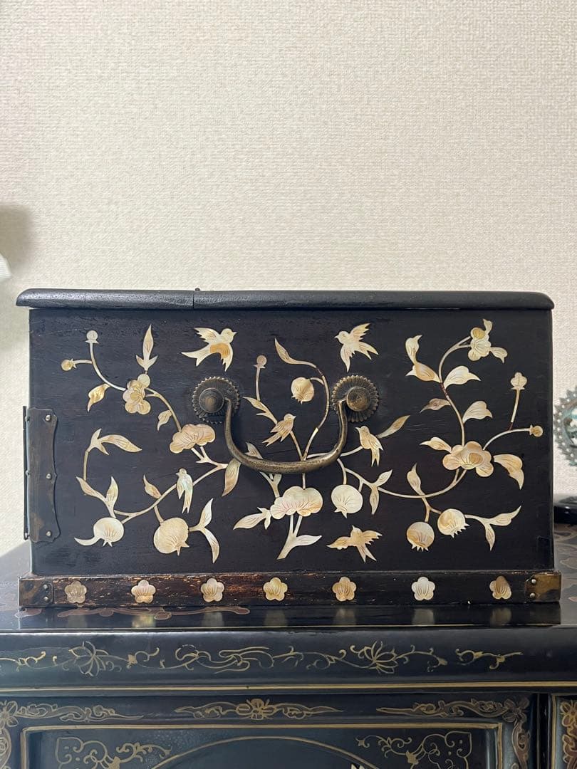 中国螺鈿化粧箱骨董 紫檀です