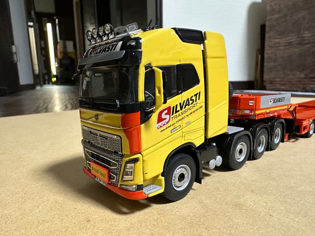 WSI SILVASTI トレーラー ミニカー 1/50