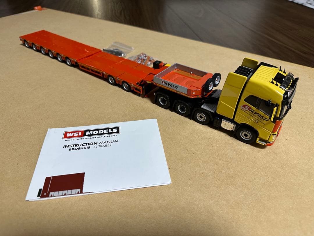 WSI SILVASTI トレーラー ミニカー 1/50