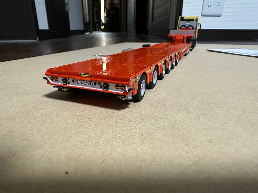 WSI SILVASTI トレーラー ミニカー 1/50