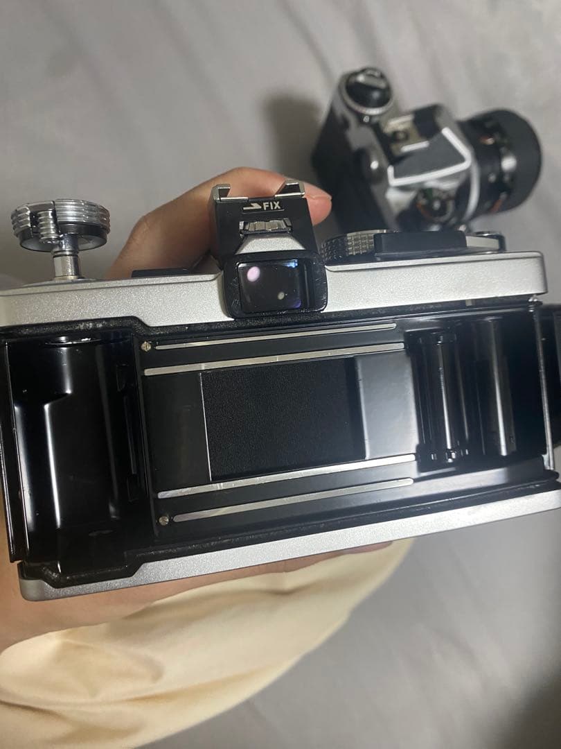 美品　OLYMPUS OM-1 フィルムカメラ 50mmレンズ付き