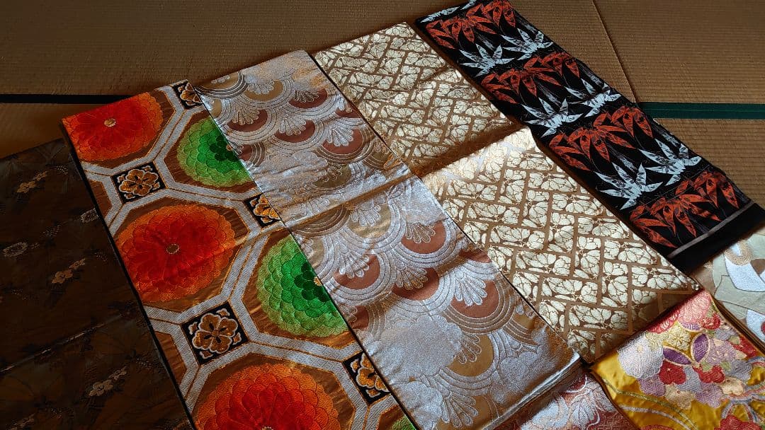 袋帯　着物　帯　刺繍　金糸　旧家　１０種　１０枚