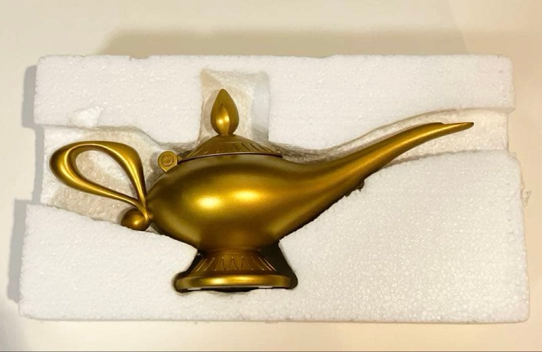 アラジン 魔法のランプ LEDライト ジーニー ディズニーストア レア 希少品