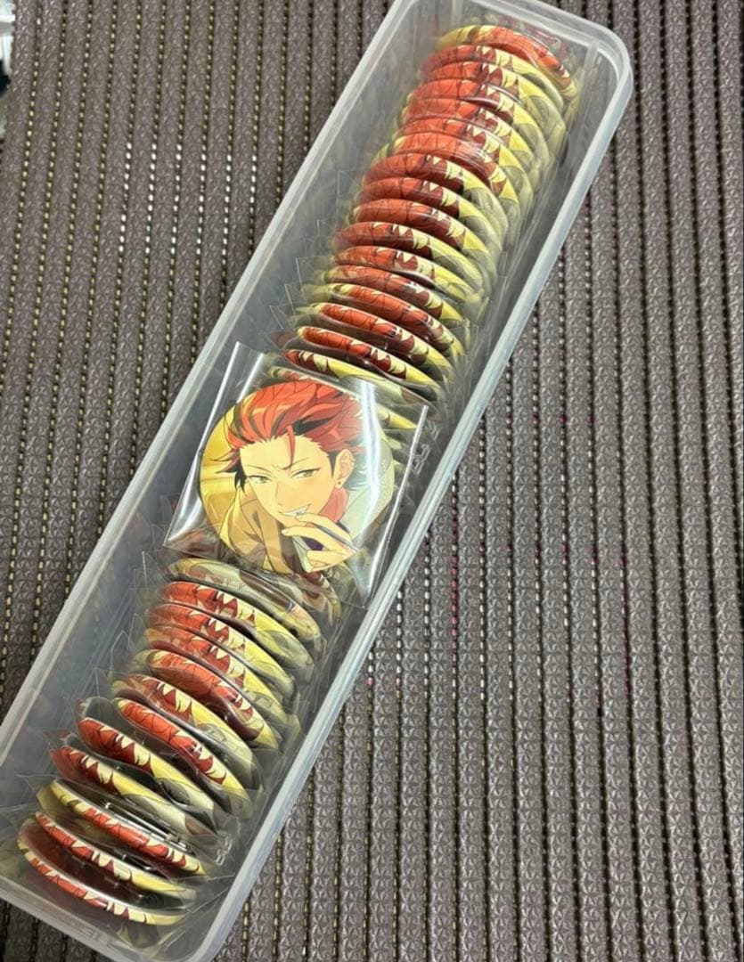 あんスタ　鬼龍紅郎　缶バッジ