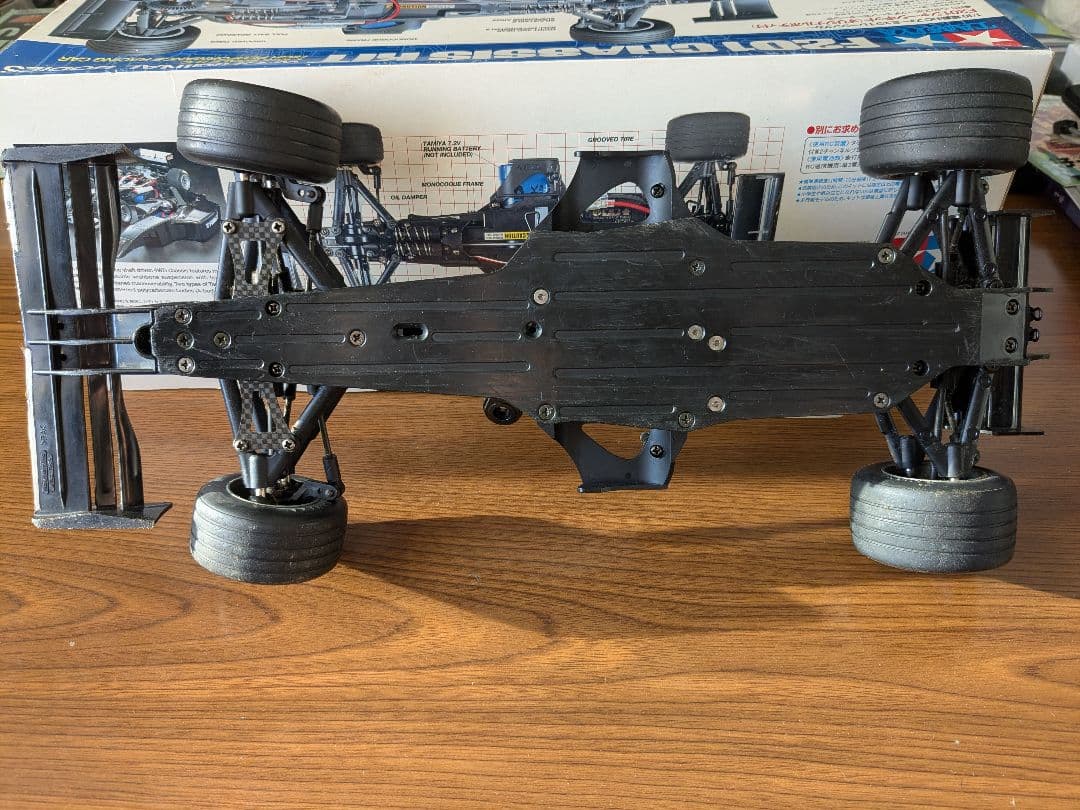 TAMIYA F201 CHASSIS 高性能ラジコンカー