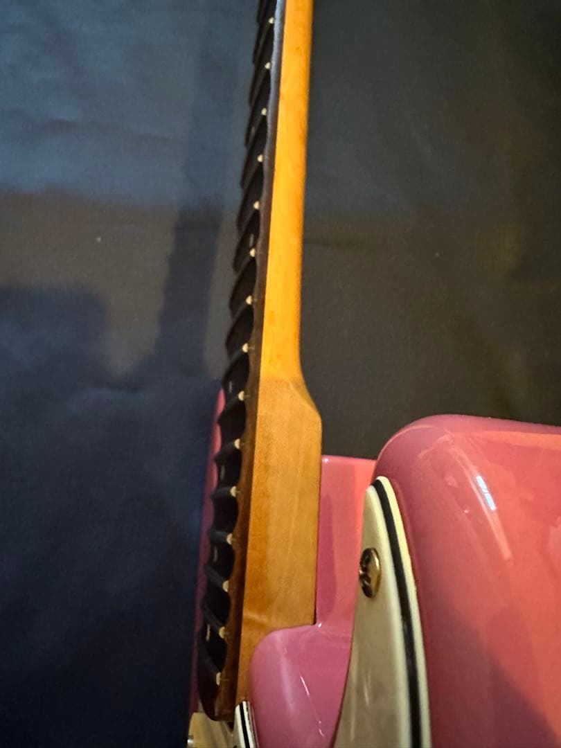 ジプシーローズ ピンク エレキギター シングルコイル