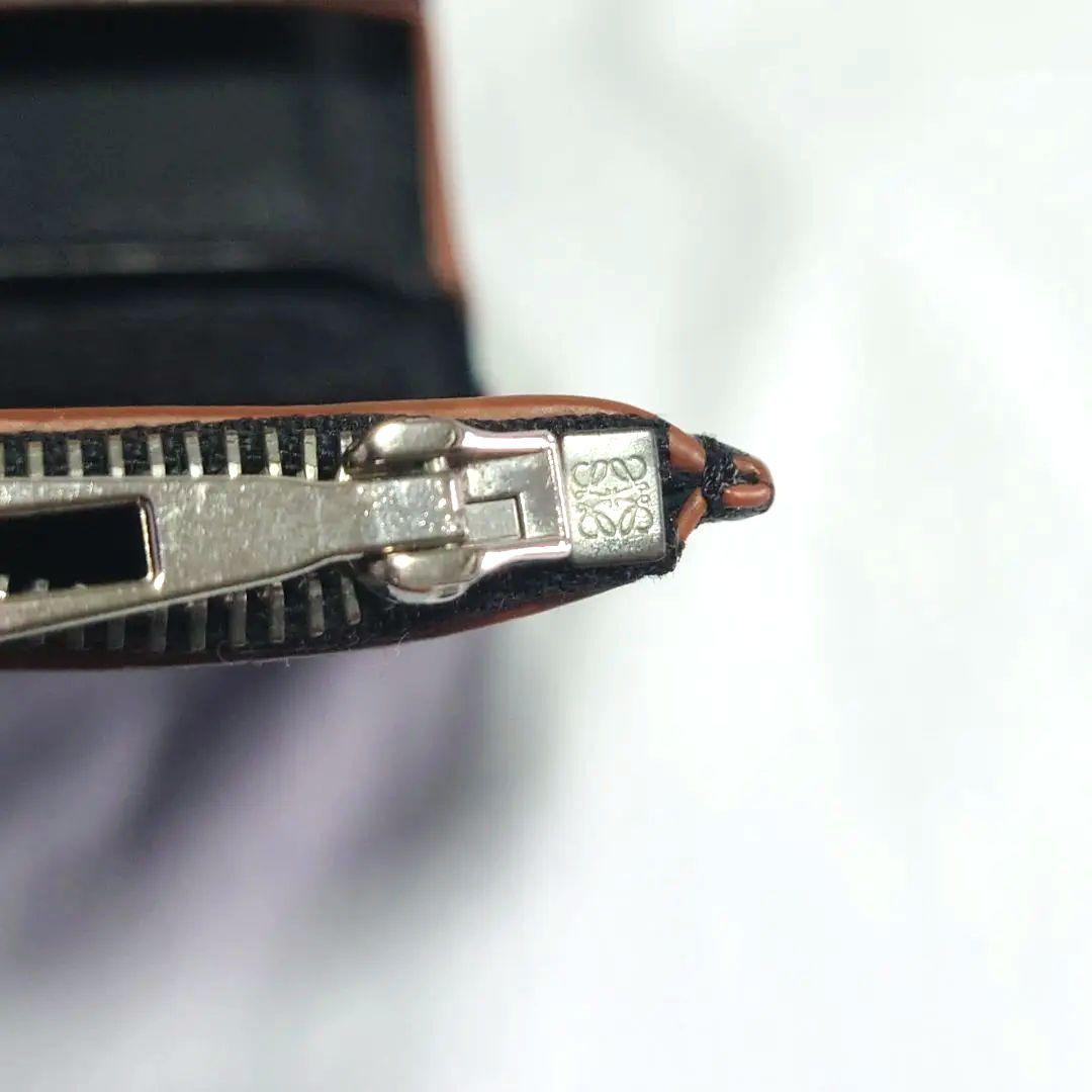 専用ページ✨️新春SALE✨️　LOEWE　レザー　三つ折り財布　ブラック