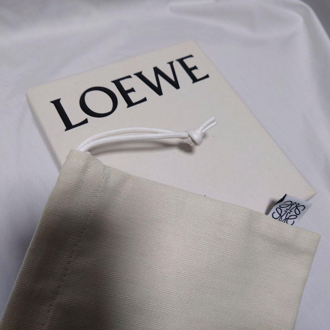 専用ページ✨️新春SALE✨️　LOEWE　レザー　三つ折り財布　ブラック