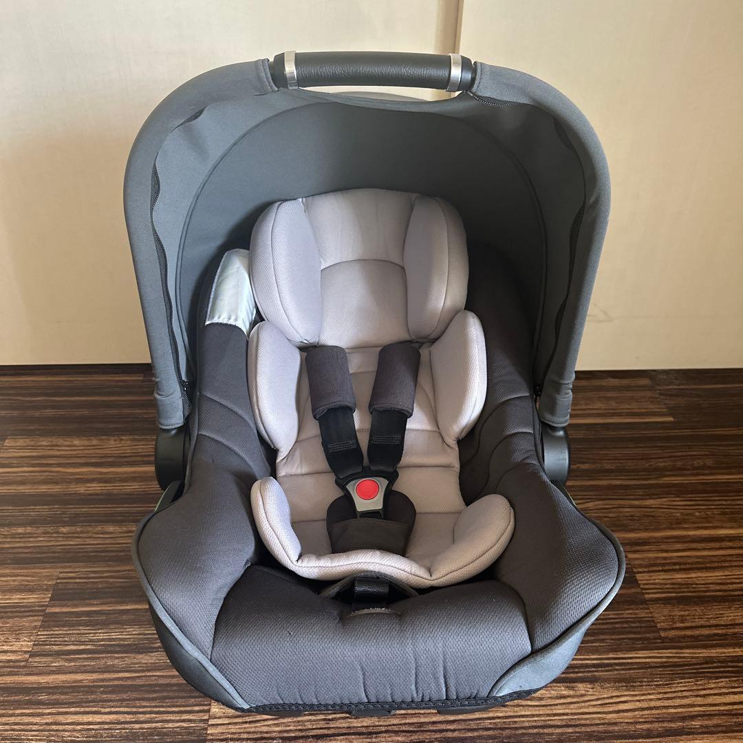 【美品】アップリカ ベビーシート エアキャリー AB シートベルト固定 R129