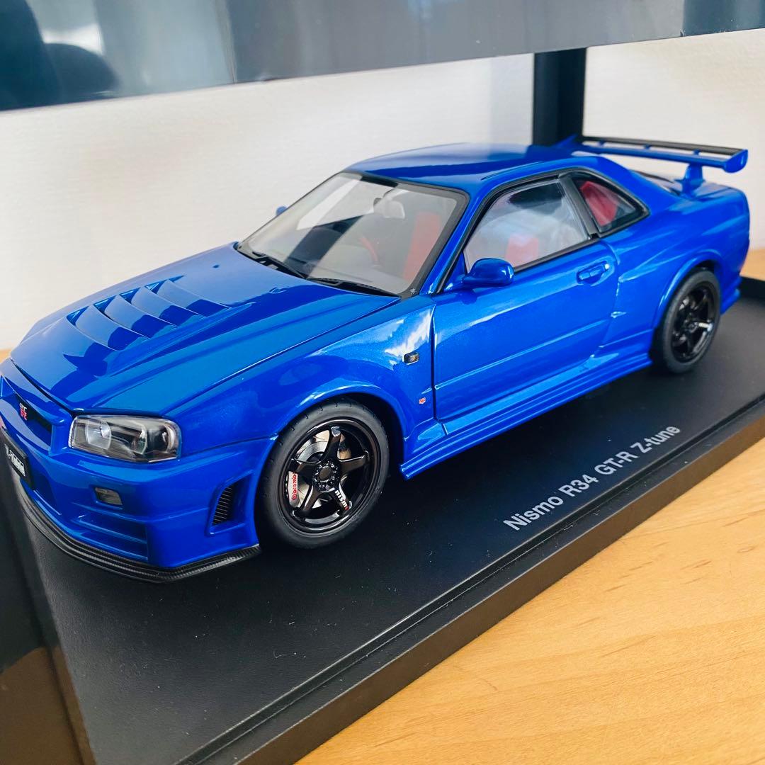 Nismo R34 スカイラインGT-R Z-tune ミニカー 1/18