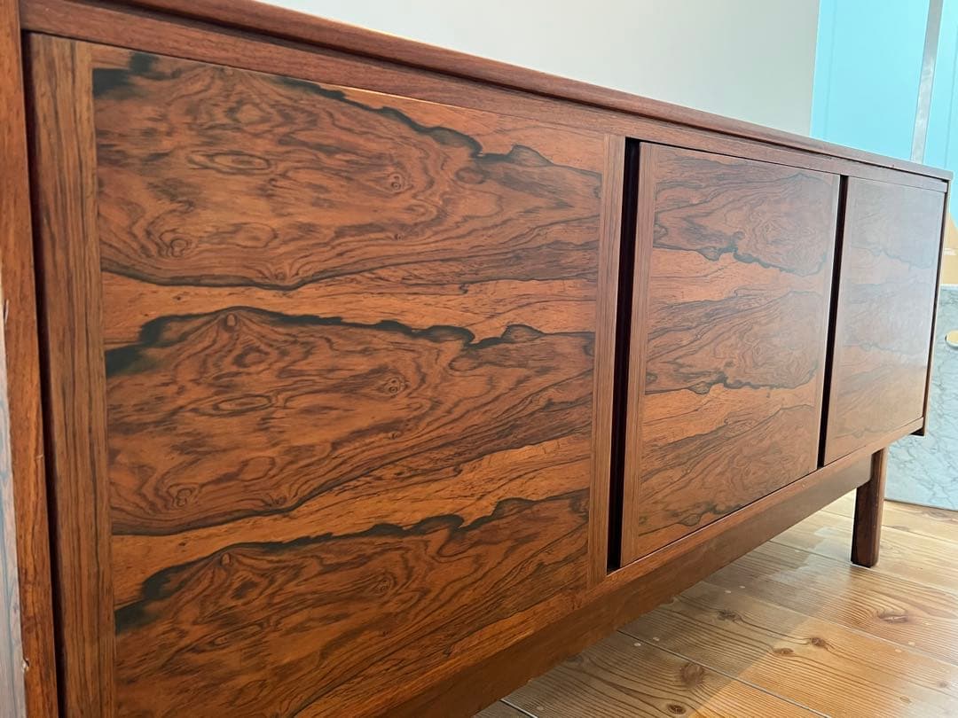ビンテージ　ローズウッド　キャビネット サイドボード　ミッドセンチュリー