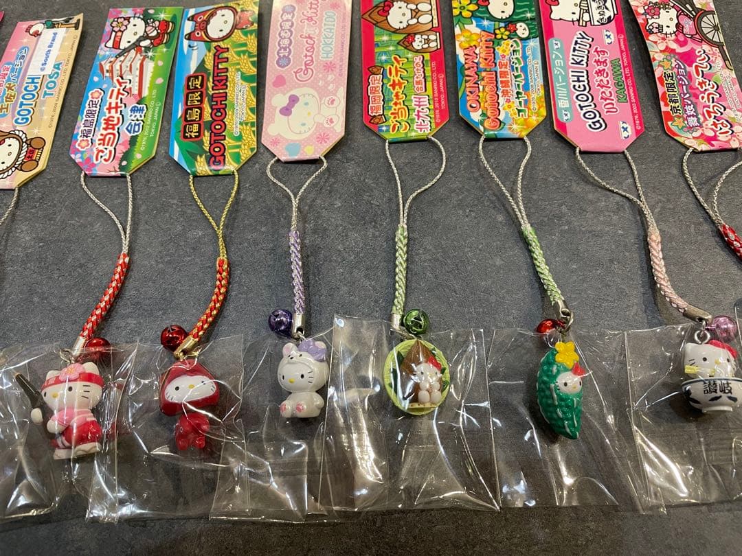 即発送可　ハローキティご当地 ストラップ 10個セット　全国各地　まとめ売り