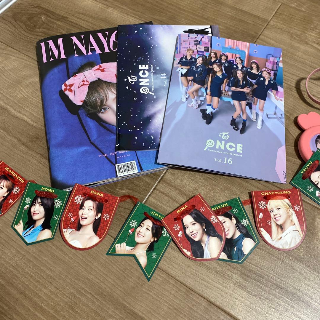 TWICE モモ　痛バッグ