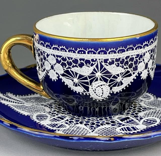 【希少】イタリア　ラヴェーノ 白レース デミカップ＆ソーサー　ヴェネチアン